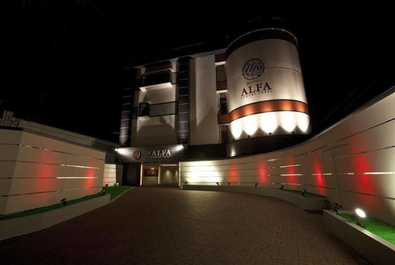 Отель Alpha Киото Экстерьер фото